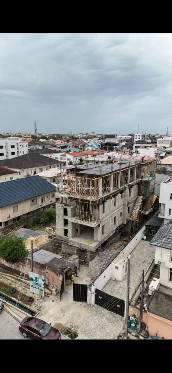 Most Spacious Fully Serviced 3 Bedroom Apartment with Bq and Elevator, Lekki Phase 1, Lekki, Lagos, Flat / Apartment for Sale