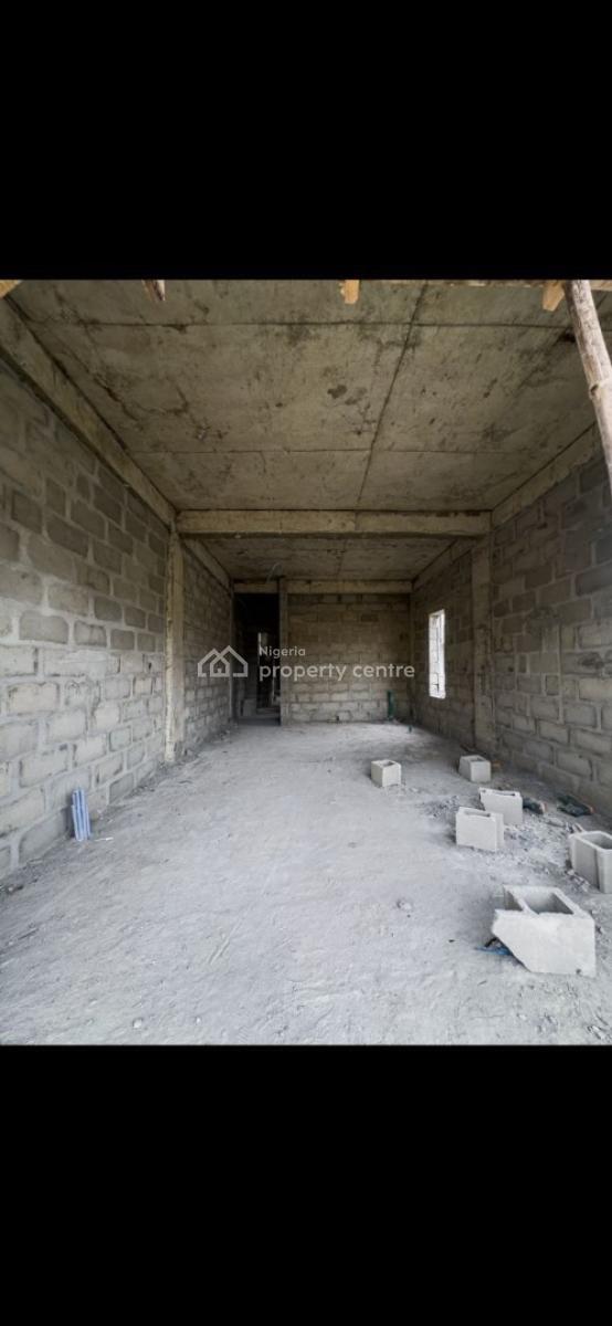 Most Spacious Fully Serviced 3 Bedroom Apartment with Bq and Elevator, Lekki Phase 1, Lekki, Lagos, Flat / Apartment for Sale