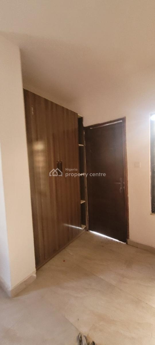 Spacious, Neat 2 Bedroom Flat, Sangotedo, Ajah, Lagos, Flat / Apartment for Rent