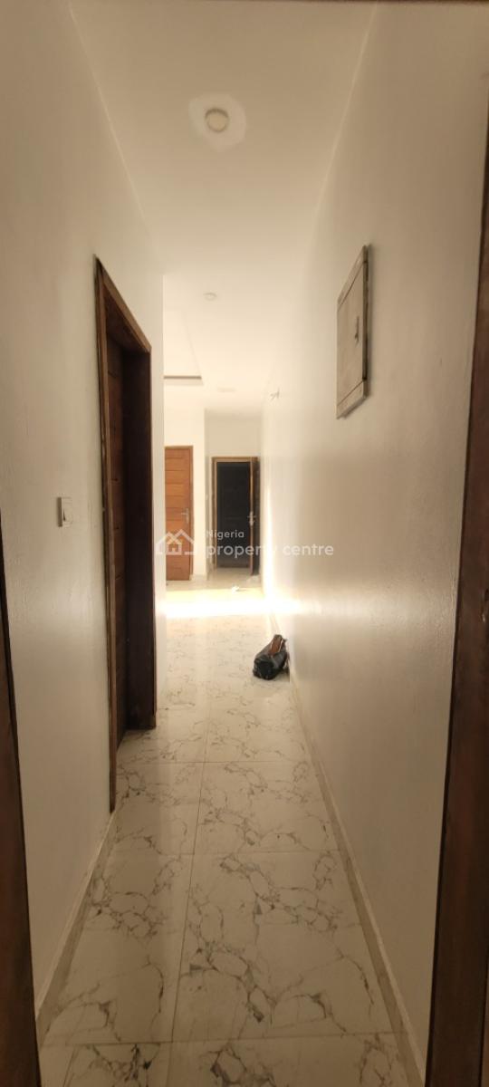 Spacious, Neat 2 Bedroom Flat, Sangotedo, Ajah, Lagos, Flat / Apartment for Rent