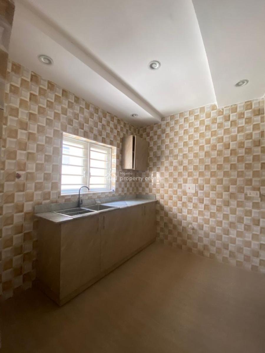 Spacious 3 Bedroom Apartment in an Access Controlled Estate, Sangotedo Ajah Lagos, Sangotedo, Ajah, Lagos, Flat / Apartment for Rent