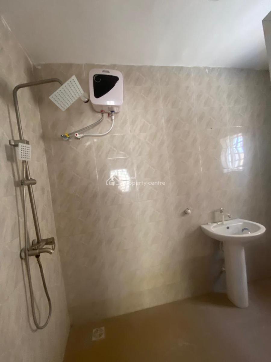 Sharp and Spacious 3 Bedroom Flat, Sangotedo, Ajah, Lagos, Flat / Apartment for Rent