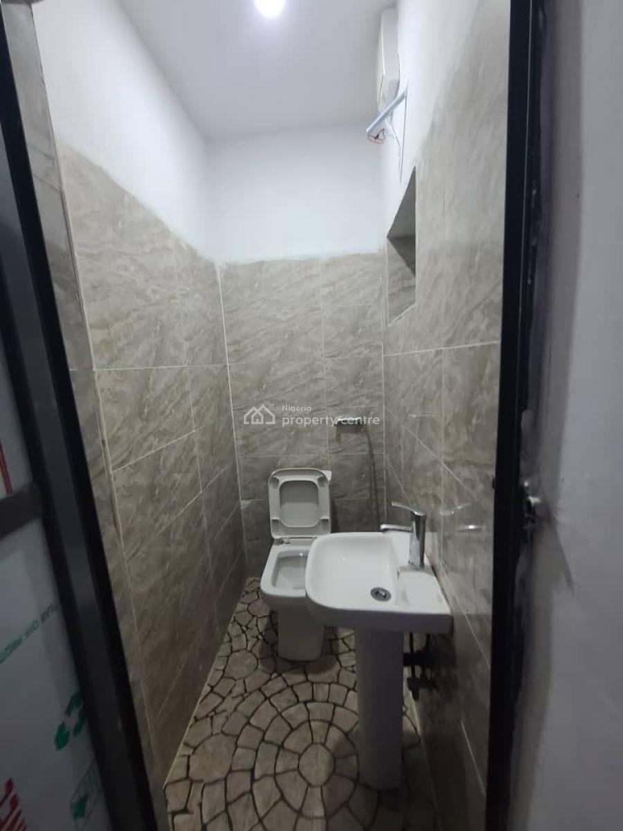 Luxury Brand New 2 Bedroom Flat with Fully Serviced Apartment, Abraham Adesanya Scheme, Ajah, Lagos, Flat / Apartment for Rent