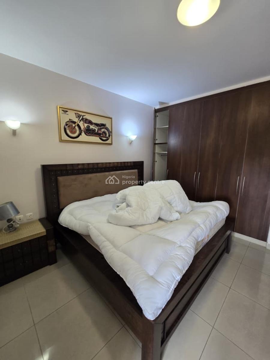 Spacious 3 Bedroom Apartment with Bq, Ikoyi, Lagos, Flat / Apartment for Rent