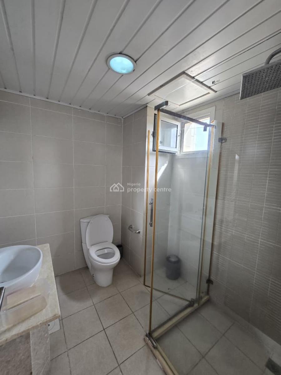 Spacious 3 Bedroom Apartment with Bq, Ikoyi, Lagos, Flat / Apartment for Rent