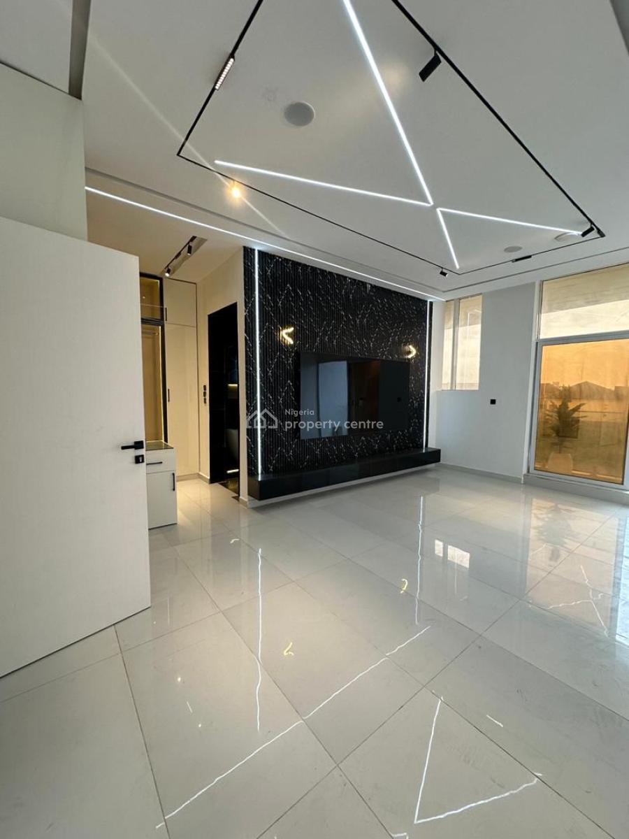 Beautiful 5 Bedroom Fully Detached with a Bq, Ologolo, Lekki, Lagos, Detached Duplex for Sale