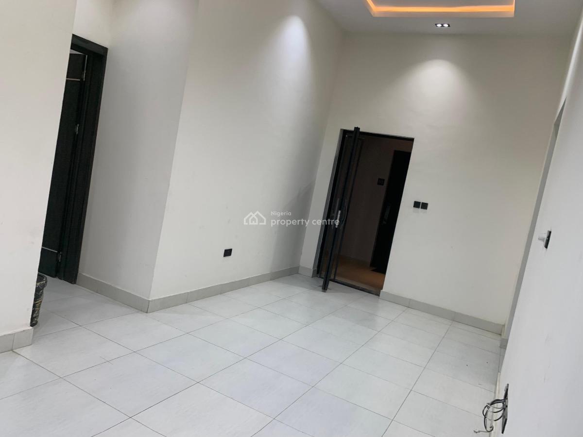 Newly Built 3 Bedroom with Gym, Bq, Freedom Way, Lekki Phase 1, Lekki, Lagos, Block of Flats for Sale