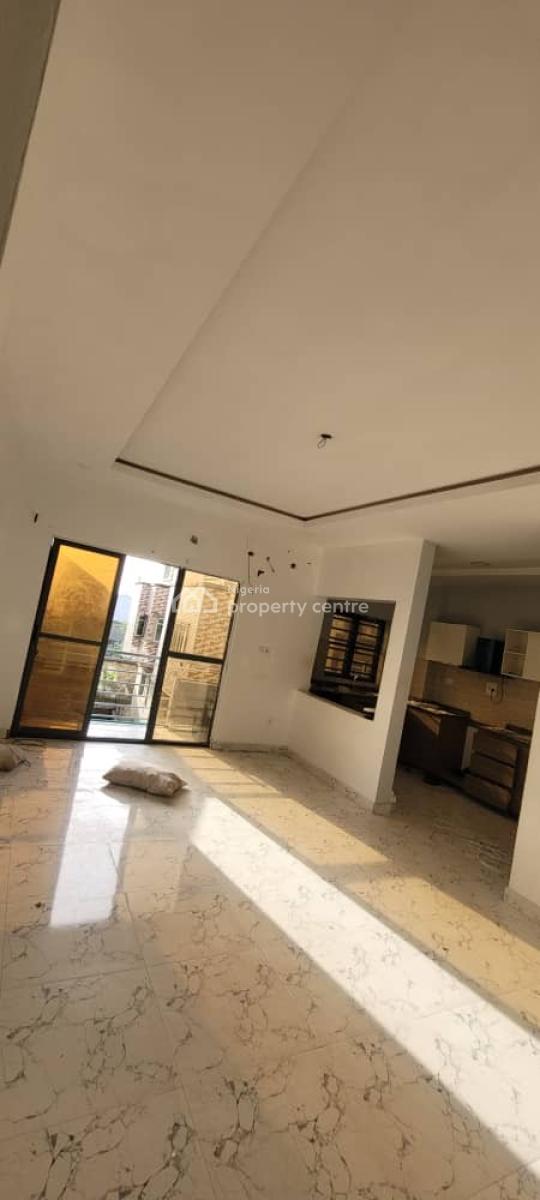 Neatly Used 2 Bedroom Flat, Olokonla, Lbs, Blenco Lane, Ajah, Lagos, Flat / Apartment for Rent