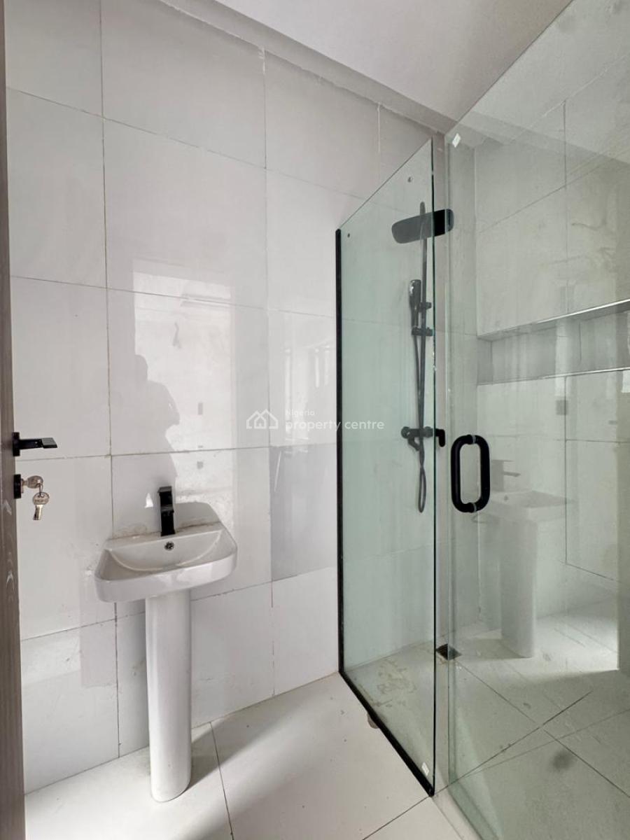 Well Finished 2 Bedroom Apartment with an Elevator, Gym & Pool, Ikate Lekki Lagos, Ikate, Lekki, Lagos, Flat / Apartment for Sale