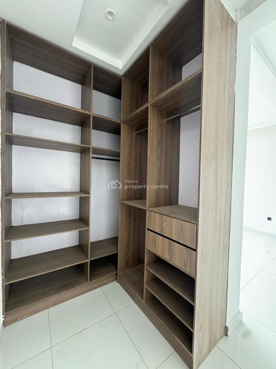 Well Finished 2 Bedroom Apartment with an Elevator, Gym & Pool, Ikate Lekki Lagos, Ikate, Lekki, Lagos, Flat / Apartment for Sale