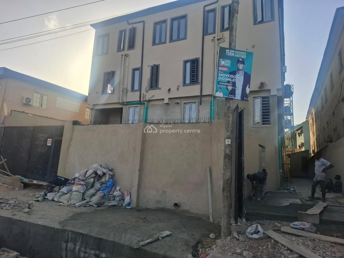 Spacious 2 Bedrooms Office Space, Emmanuel High, Ojota, Lagos, Office Space for Rent