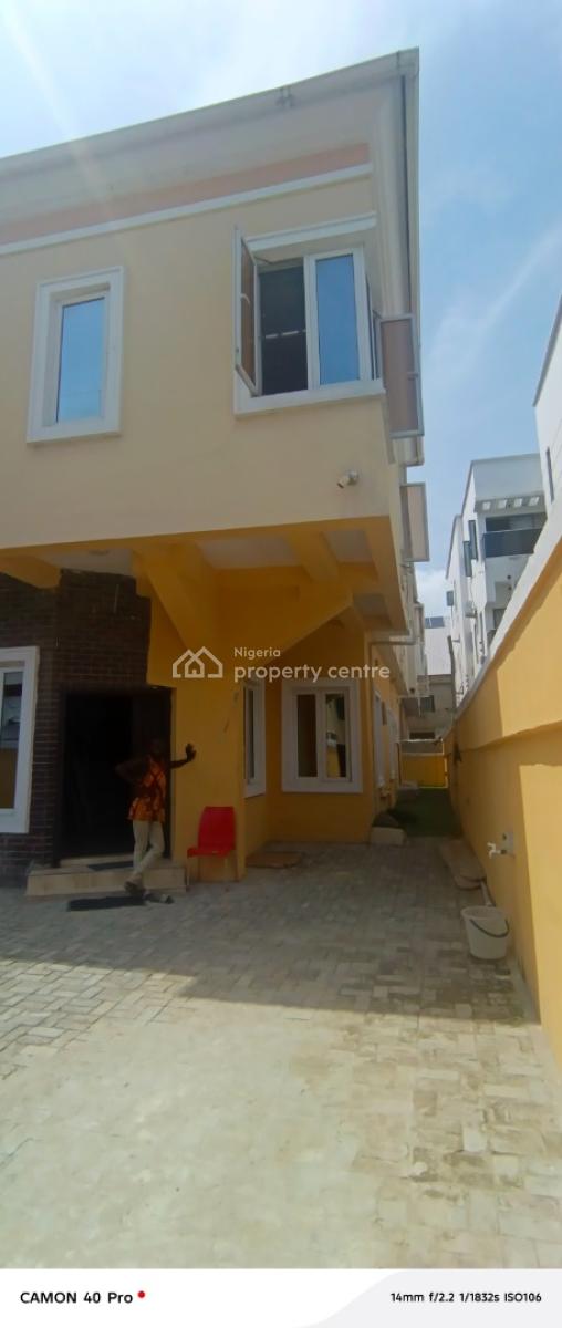 Mini Flat, Ologolo, Lekki, Lagos, Mini Flat (room and Parlour) for Rent