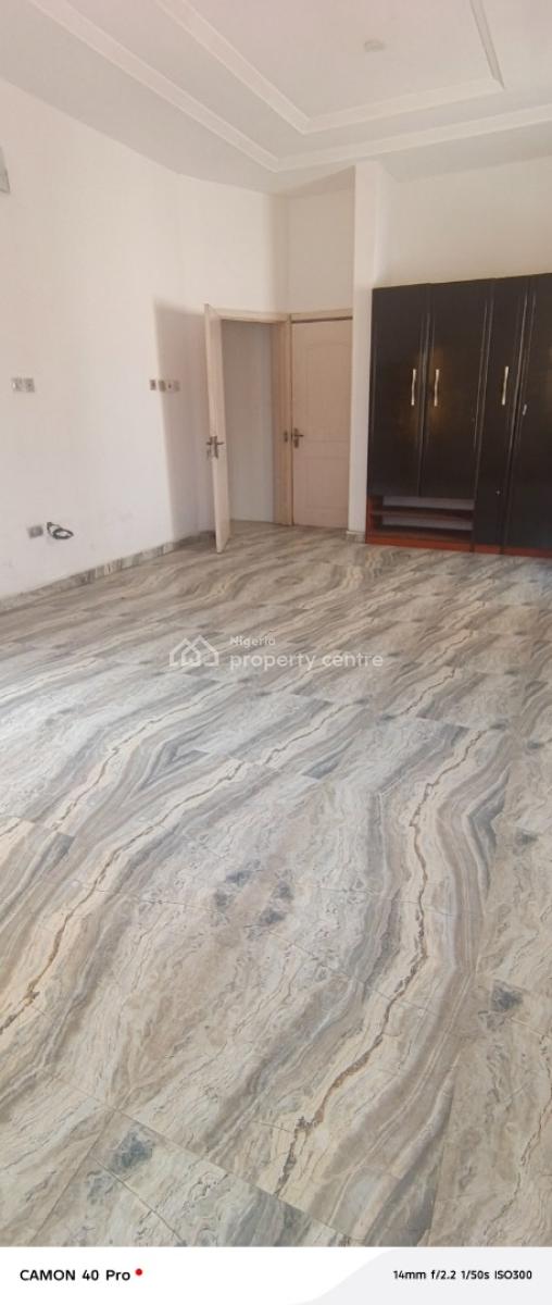 Clean Mini Flat Upstairs, Ologolo, Lekki, Lagos, Mini Flat (room and Parlour) for Rent