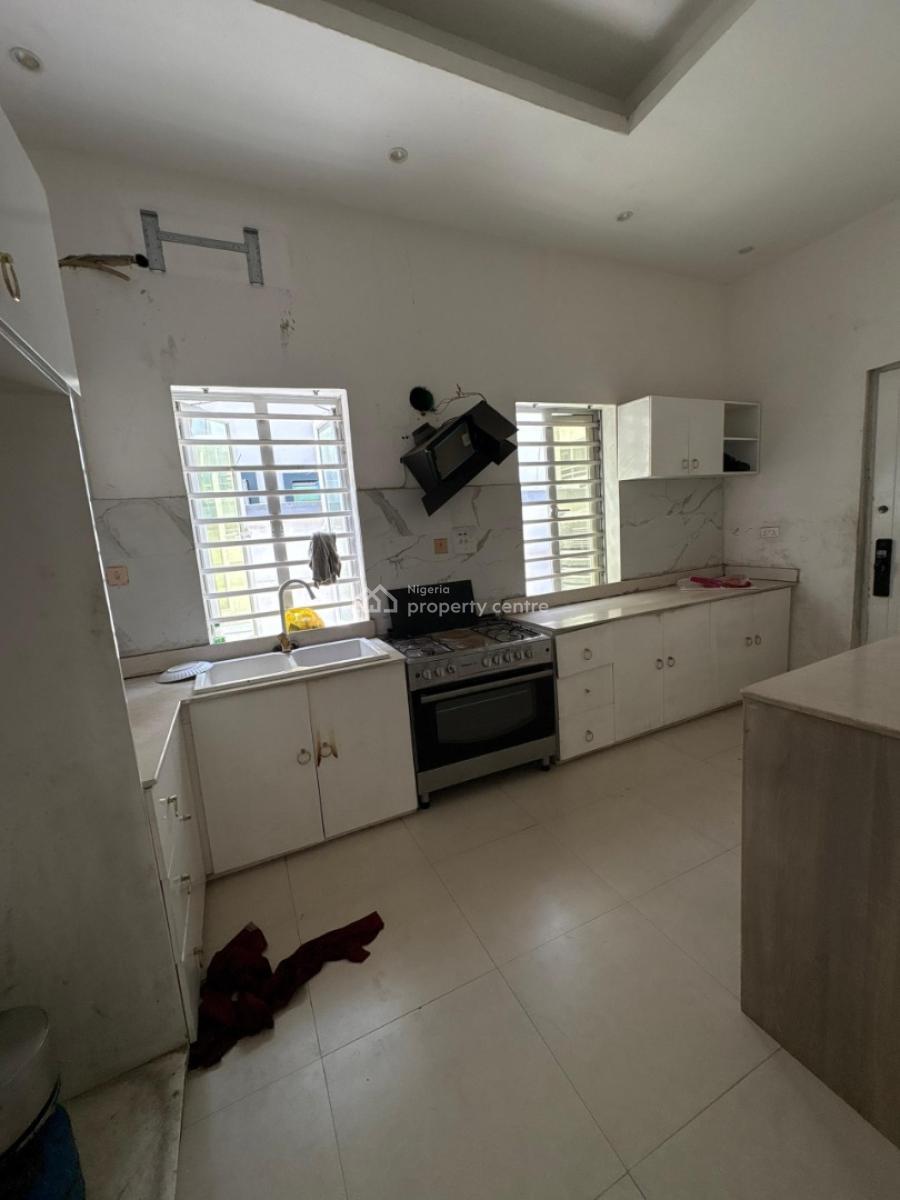 4 Bedroom Fully Detached Duplex  with Bq, Osapa, Lekki, Lagos, Detached Duplex for Sale