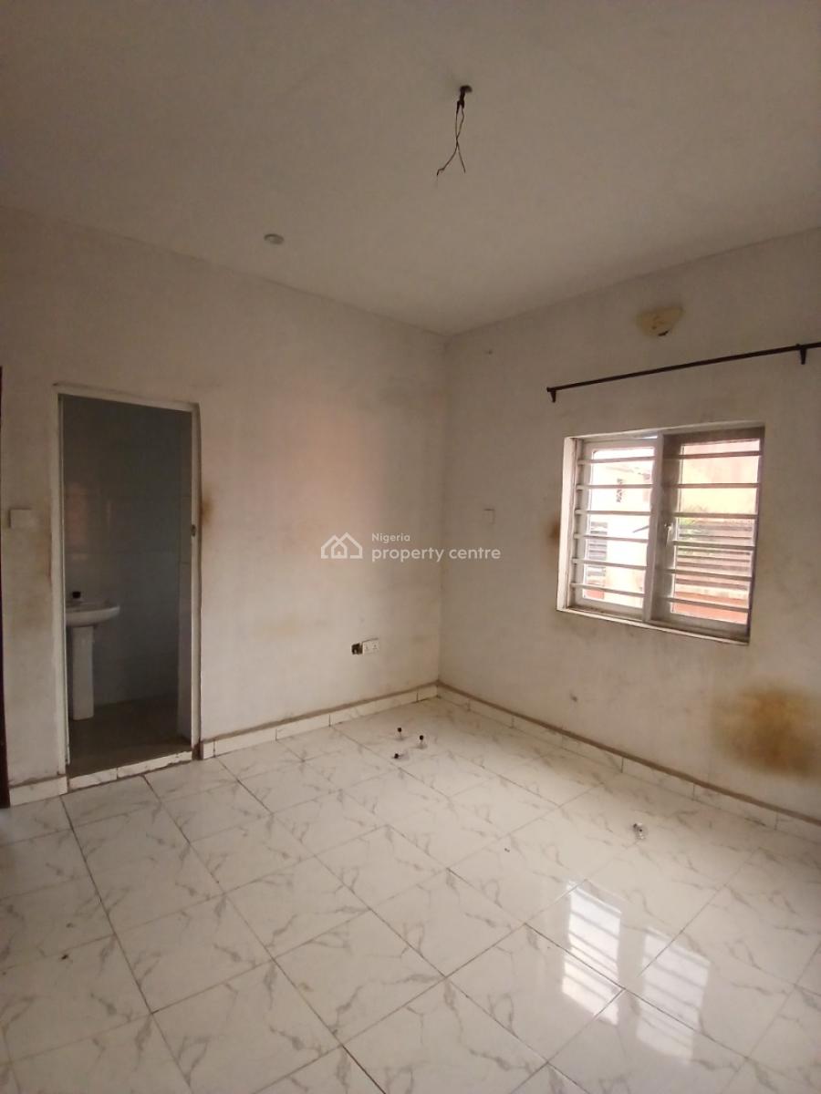 Well Maintained Mini Flat Apartment (personal Prepaid Meter), Gated Estate Off Ado Road, Ajah, Lagos, Mini Flat (room and Parlour) for Rent