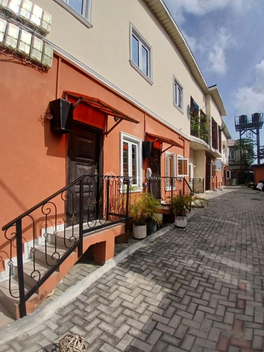 Well Maintained Mini Flat Apartment (personal Prepaid Meter), Gated Estate Off Ado Road, Ajah, Lagos, Mini Flat (room and Parlour) for Rent