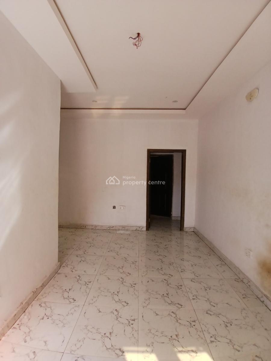 Well Maintained Mini Flat Apartment (personal Prepaid Meter), Gated Estate Off Ado Road, Ajah, Lagos, Mini Flat (room and Parlour) for Rent