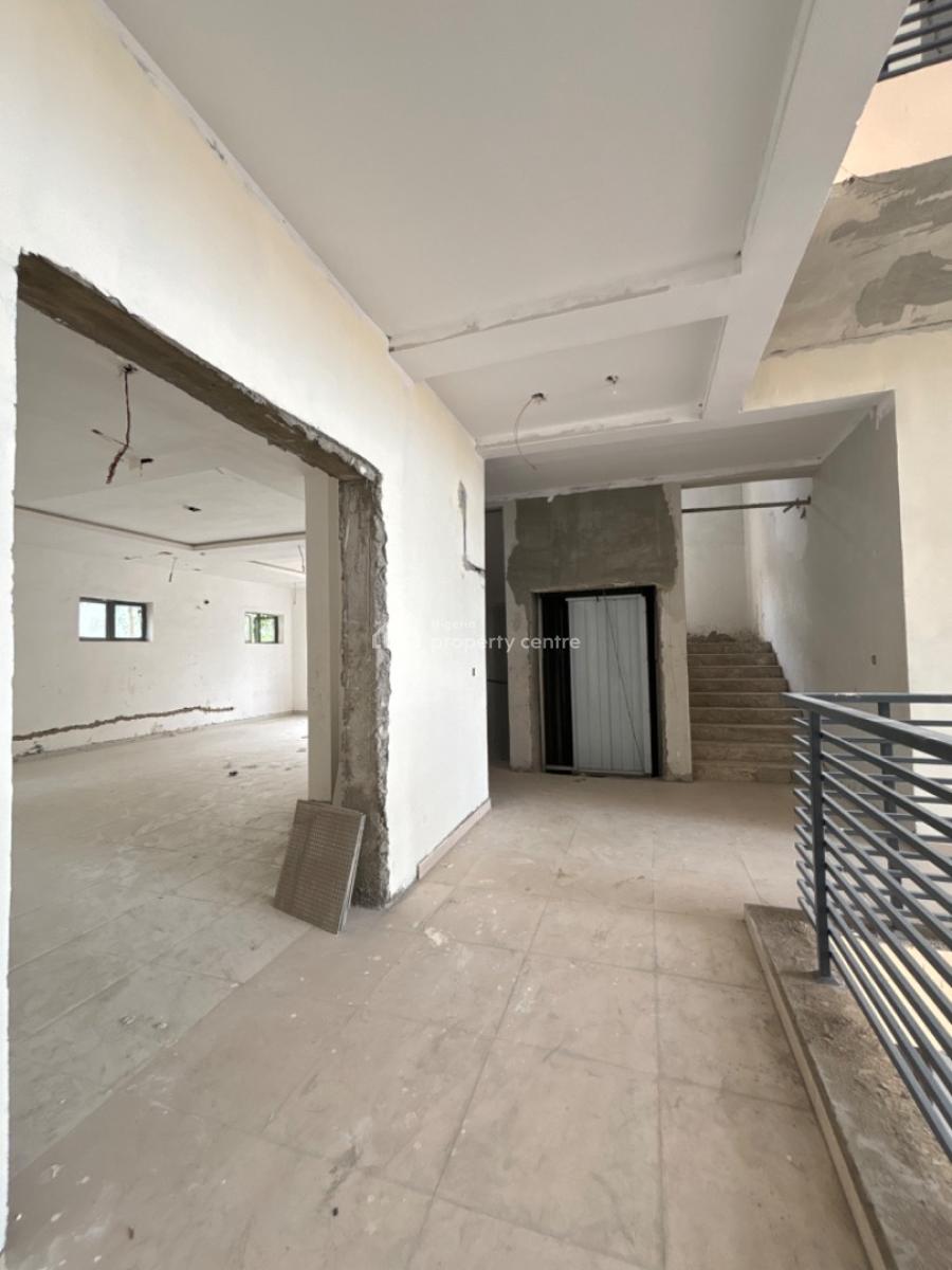 70sqm Space Available, Lekki Phase 1, Lekki, Lagos, Plaza / Complex / Mall for Rent