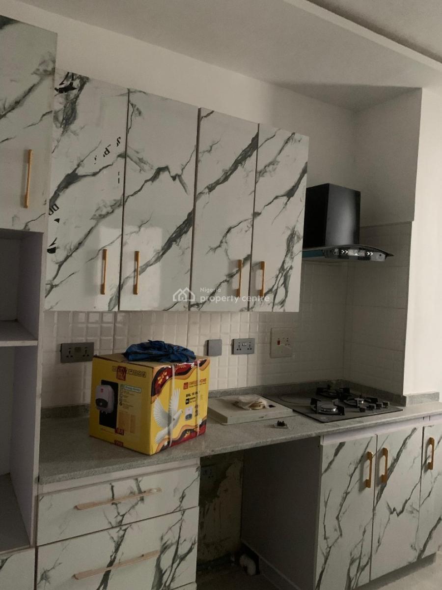 Brand New 3 Bedroom, Freedom Way, Lekki Phase 1, Lekki, Lagos, Block of Flats for Sale