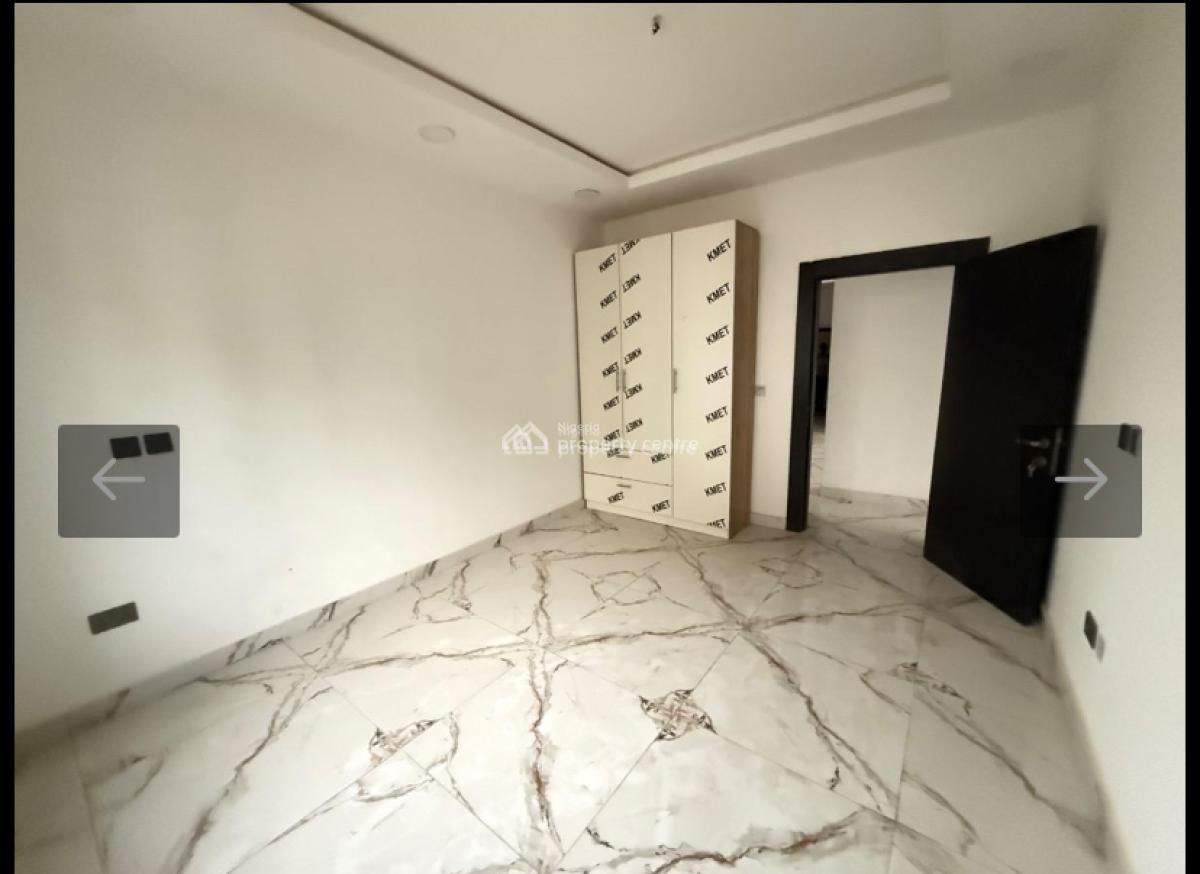 Brand New 3 Bedroom, Freedom Way, Lekki Phase 1, Lekki, Lagos, Block of Flats for Sale