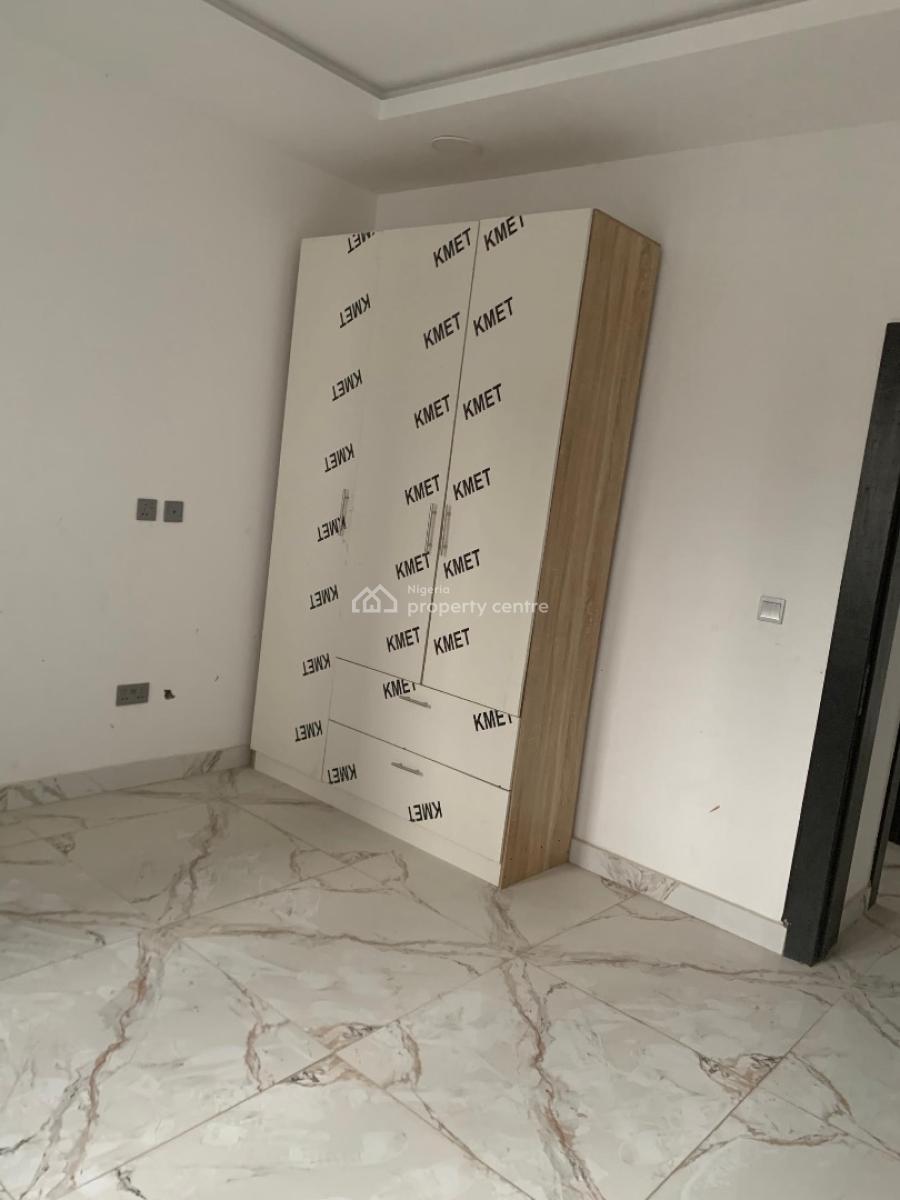 Brand New 3 Bedroom, Freedom Way, Lekki Phase 1, Lekki, Lagos, Block of Flats for Sale