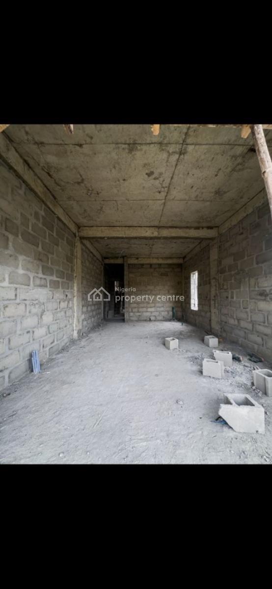 The Most Spacious Fully Serviced 3 Bedroom Apartment with Bq and Elevator, Lekki Phase 1, Lekki, Lagos, Flat / Apartment for Sale