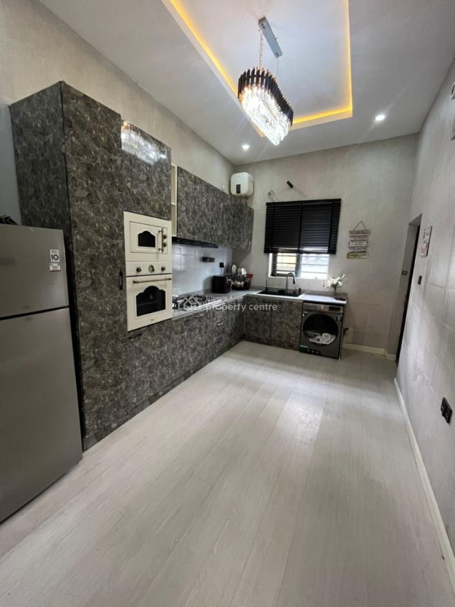 4 Bedrooms Furnished Terraced Duplex, Ikota, Ajah, Lagos, Terraced Duplex for Rent