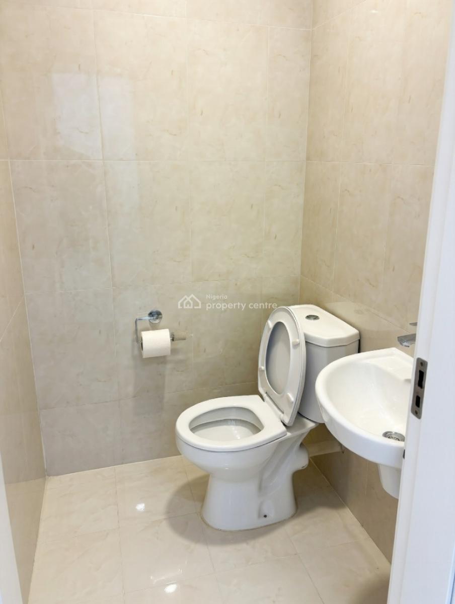 Well Maintained 3 Bedroom Terrace Duplex with Bq, Osapa, Lekki, Lagos, Terraced Duplex for Sale