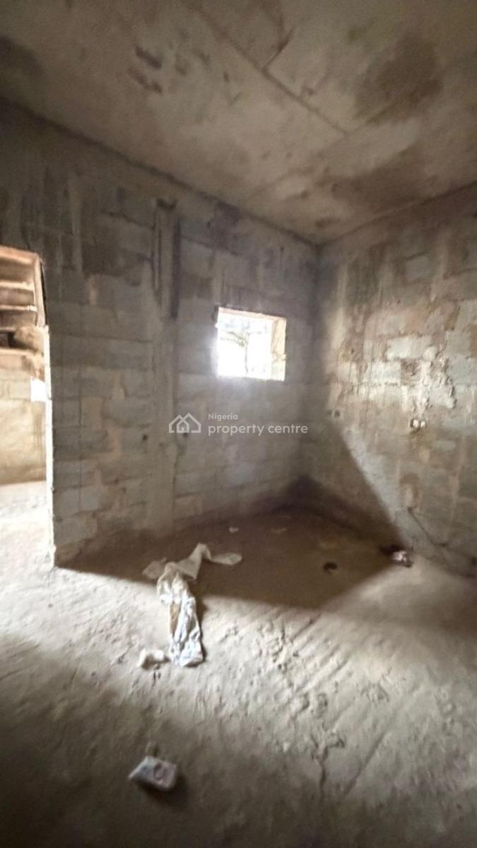 3 Bedroom Apartment with Bq, Kaura, Abuja, Block of Flats for Sale