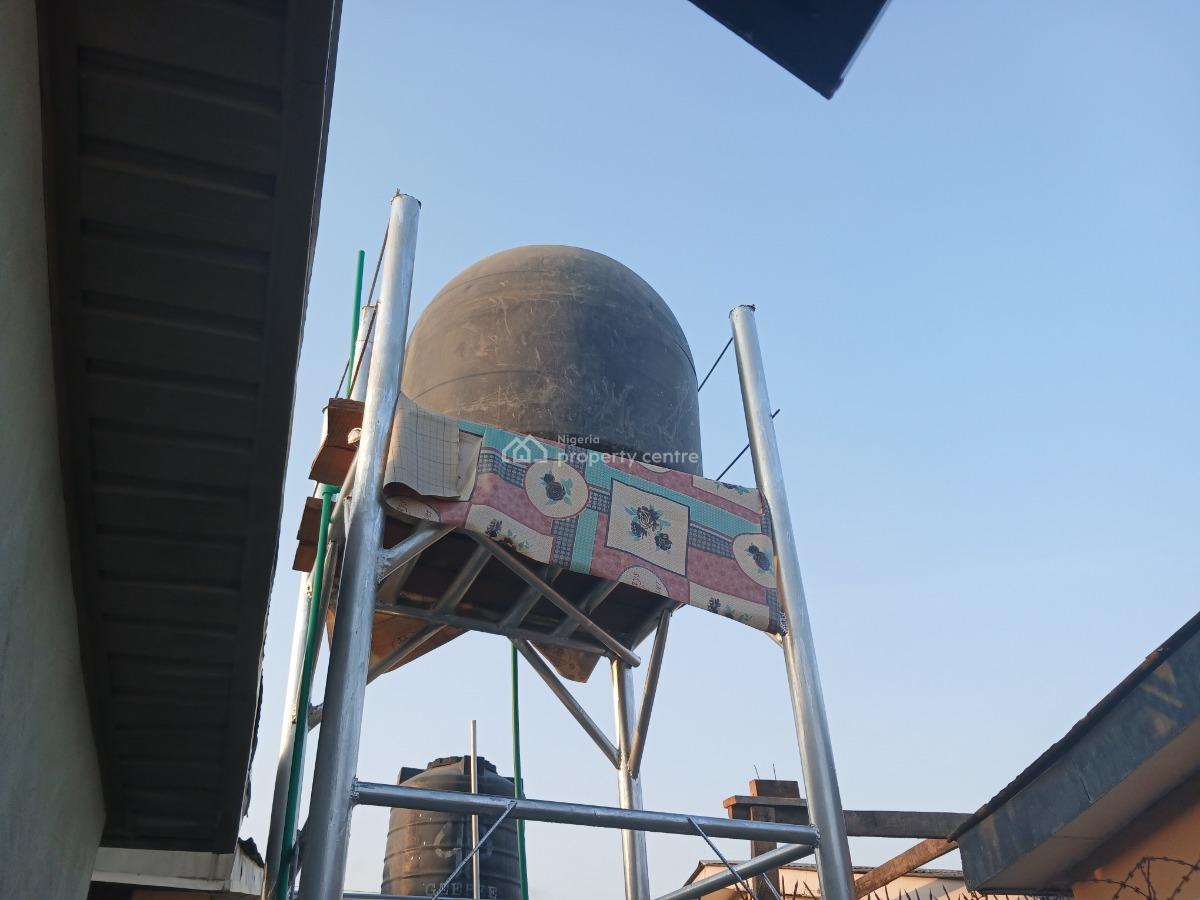 Newly Refurbished  Mini Flat (2 Occupants in Compound), Abraham Adesanya Estate, Ajah, Lagos, Mini Flat (room and Parlour) for Rent