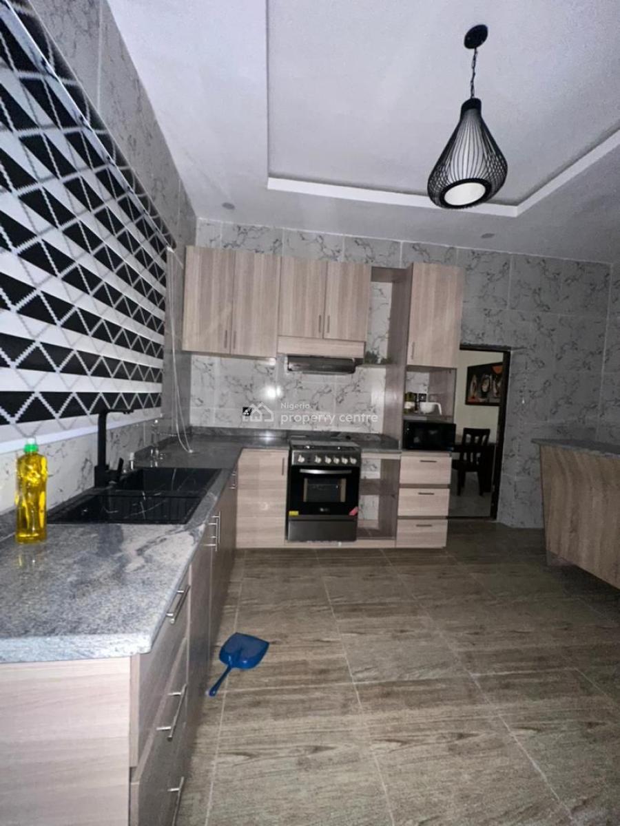 Fully Furnished 1 Bedroon Apartment with Swimming Pool and Gym, Ologolo, Lekki, Lagos, Mini Flat (room and Parlour) for Rent