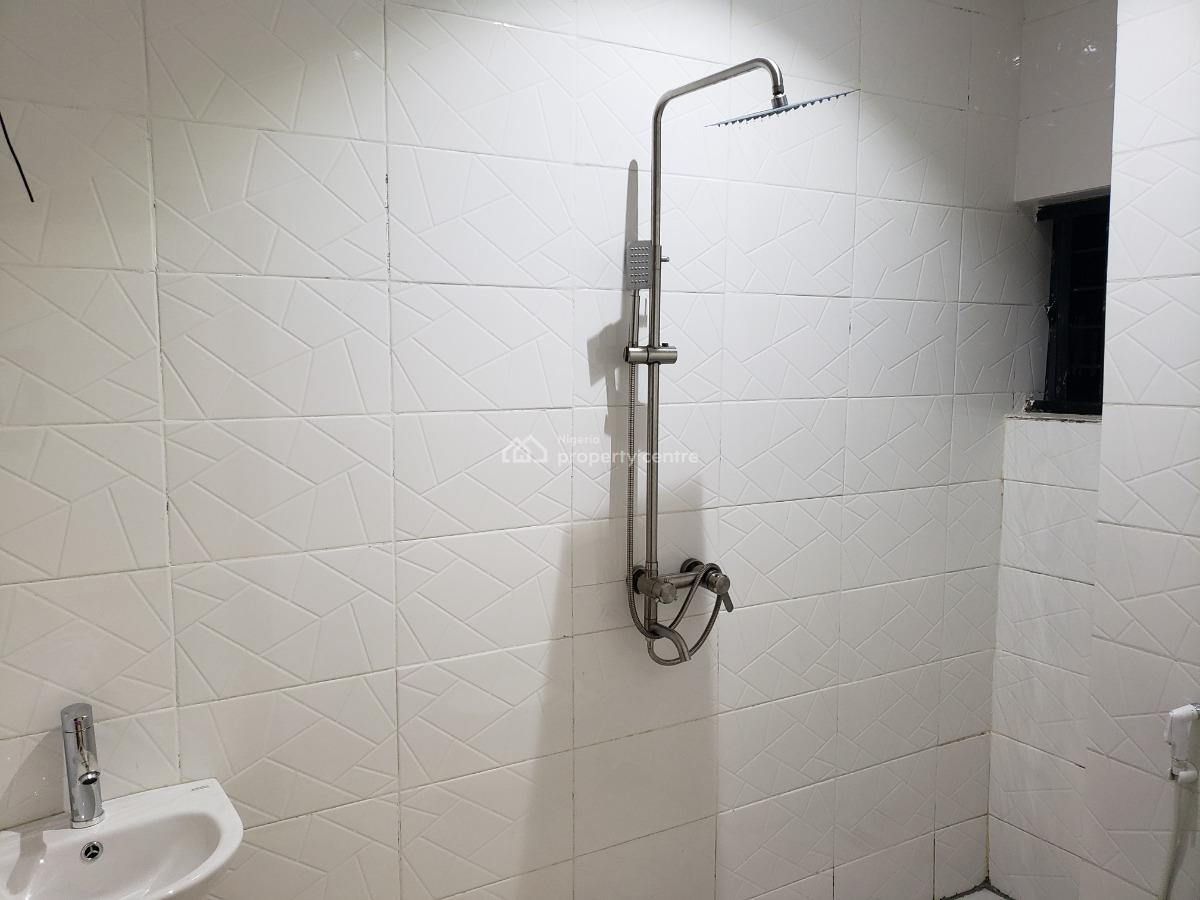 Brand New 2 Bedroom Flat, By Area1 Round-about, Durumi, Abuja, Flat / Apartment for Rent