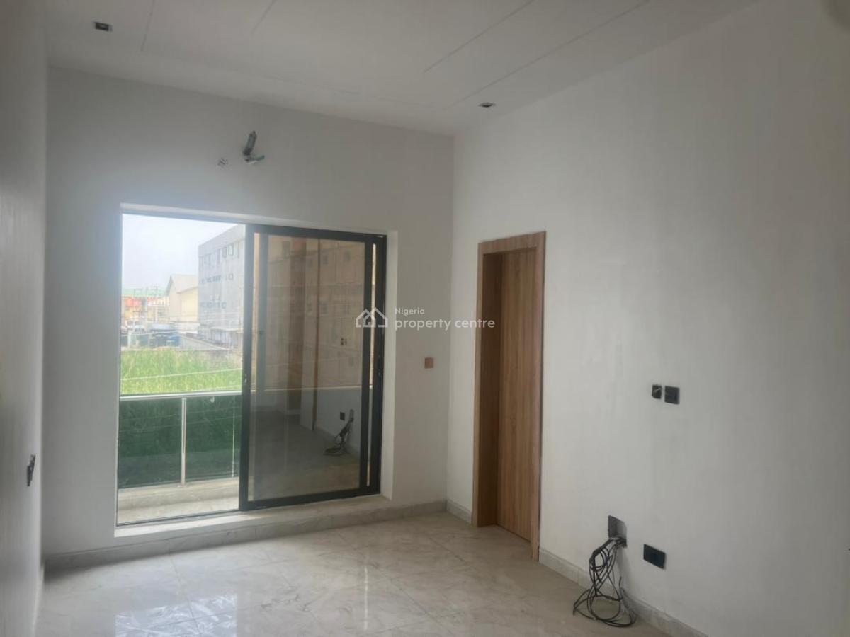 Self Compound 4 Bedroom  Terrace Duplex, Ikota, Lekki, Lagos, Terraced Duplex for Sale