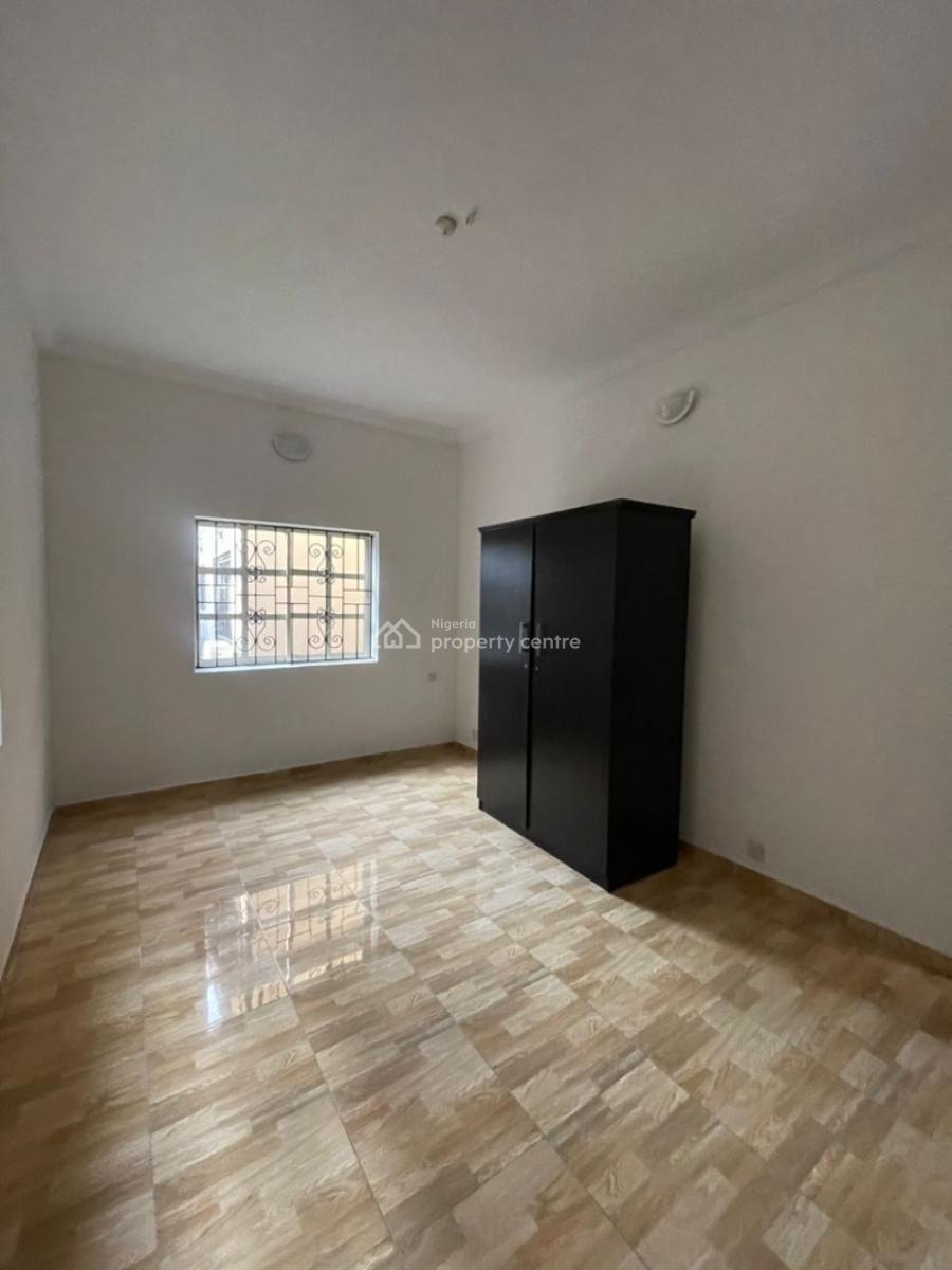 Spacious Room and Parlour Self Contained Apartment, Osapa, Lekki, Lagos, Mini Flat (room and Parlour) for Rent