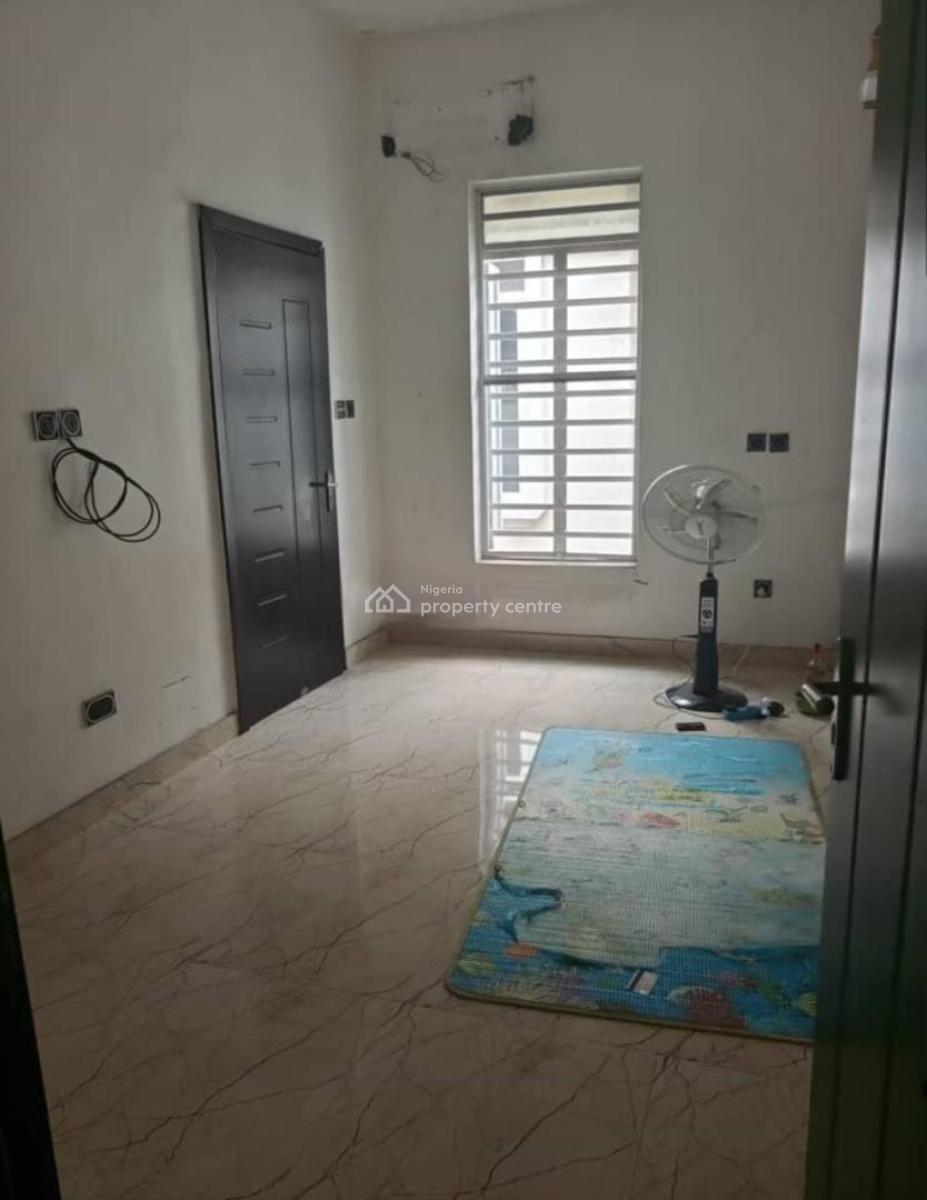 Well Maintained 4 Bedroom Semi Detached Duplex with Bq, Osapa, Lekki, Lagos, Semi-detached Duplex for Sale