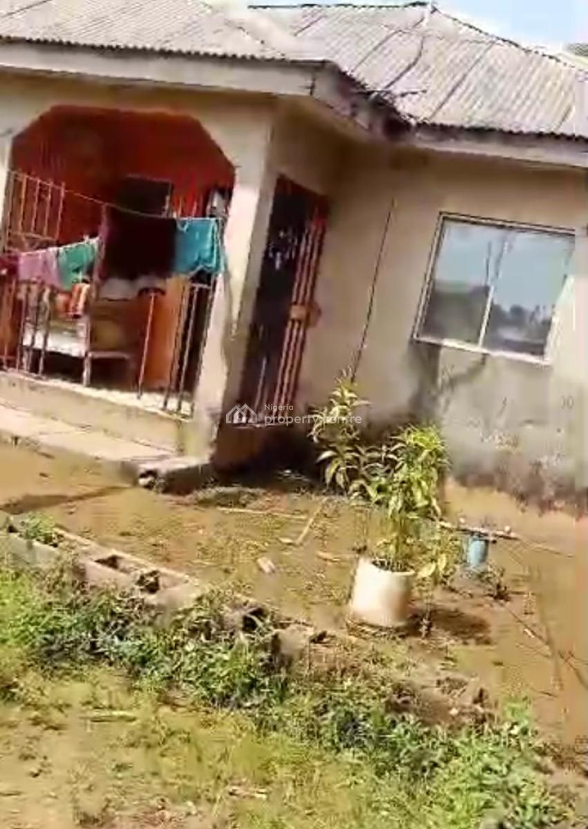 Half Plot of Land + Structure on It, Mowe Town, Ogun, Land for Sale
