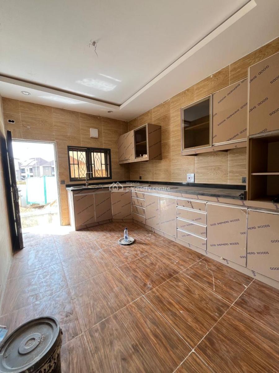4 Bedroom Terrace with Bq, Wuye, Abuja, Terraced Duplex for Sale