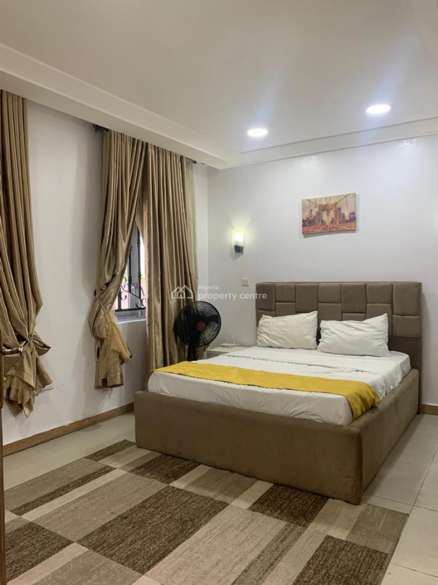 Fully Furnished and Serviced Mini Flat with Swimming Pool, Gym Etc, Lekki Phase 1, Lekki, Lagos, Mini Flat (room and Parlour) for Rent