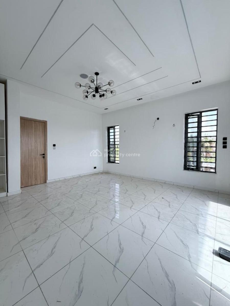 5 Bedroom Fully Detached Duplex with Bq, Mobil Estate Road, Ilaje, Ajah, Lagos, Detached Duplex for Rent