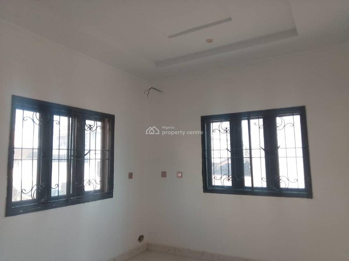 Standard 3 Bedroom Apartment, Asokoro District, Abuja, Flat / Apartment for Rent