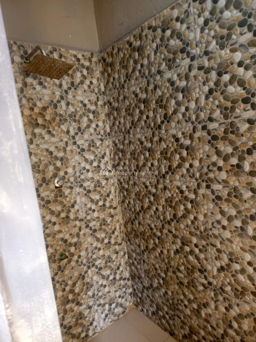 a Room Bq, Oniru, Victoria Island (vi), Lagos, Self Contain (single Rooms) for Rent