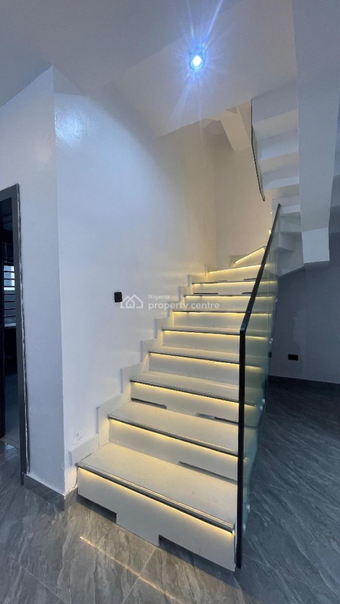 4 Bedroom House with a Pool and Bq, Chevron Tollgate Lekki, Lekki, Lagos, Terraced Duplex for Sale