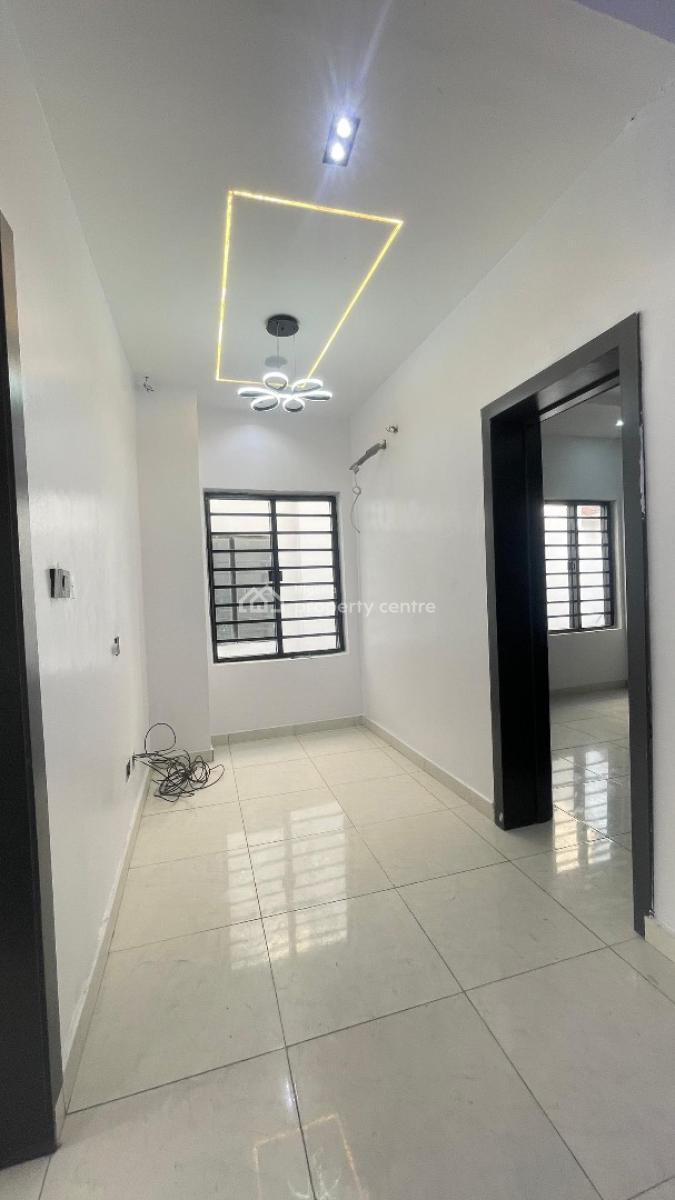 4 Bedroom House with a Pool and Bq, Chevron Tollgate Lekki, Lekki, Lagos, Terraced Duplex for Sale