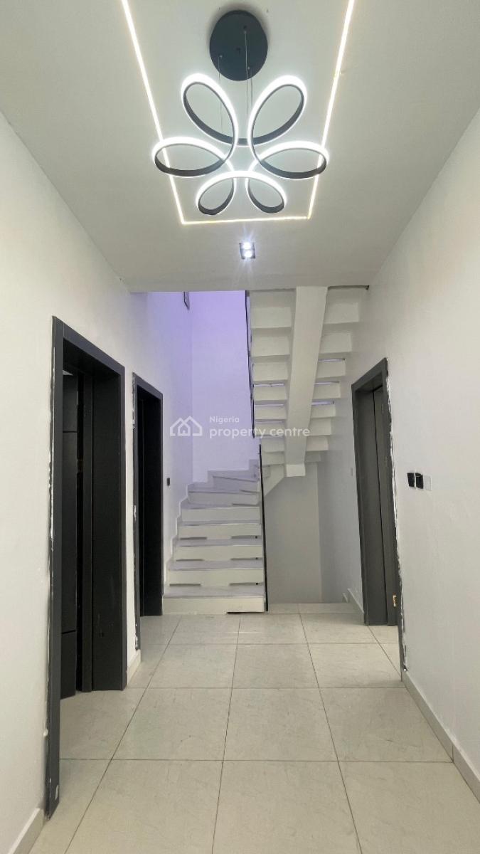 4 Bedroom House with a Pool and Bq, Chevron Tollgate Lekki, Lekki, Lagos, Terraced Duplex for Sale