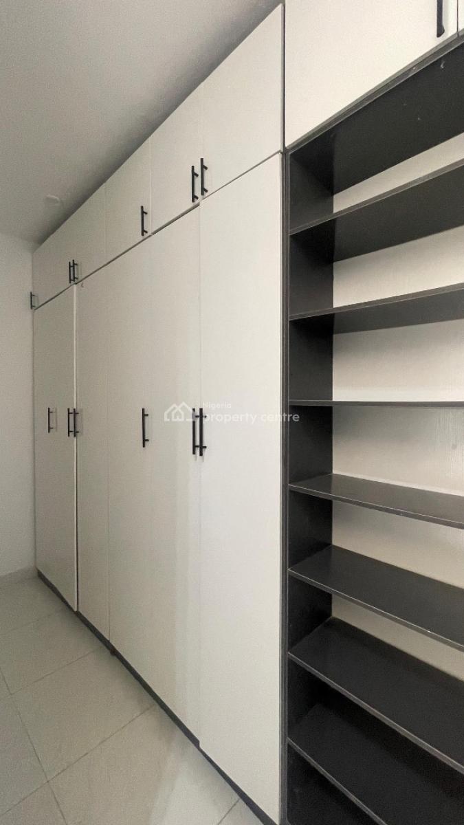 4 Bedroom House with a Pool and Bq, Chevron Tollgate Lekki, Lekki, Lagos, Terraced Duplex for Sale