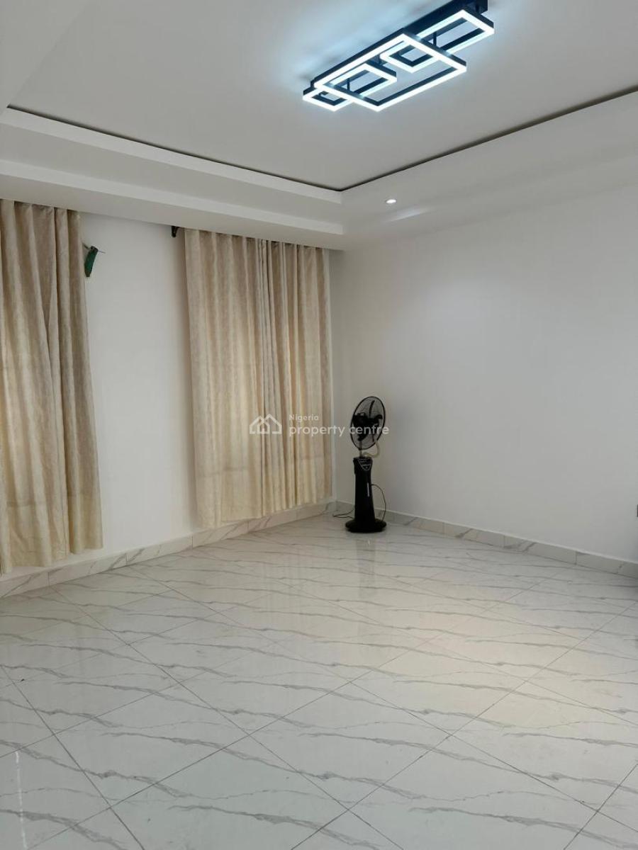 Brand New & Clean  3-bedroom Apartment, Dawaki, Gwarinpa, Abuja, Flat / Apartment for Rent