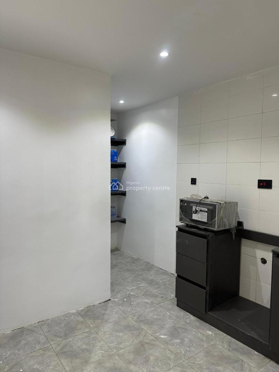 Brand New & Clean  3-bedroom Apartment, Dawaki, Gwarinpa, Abuja, Flat / Apartment for Rent