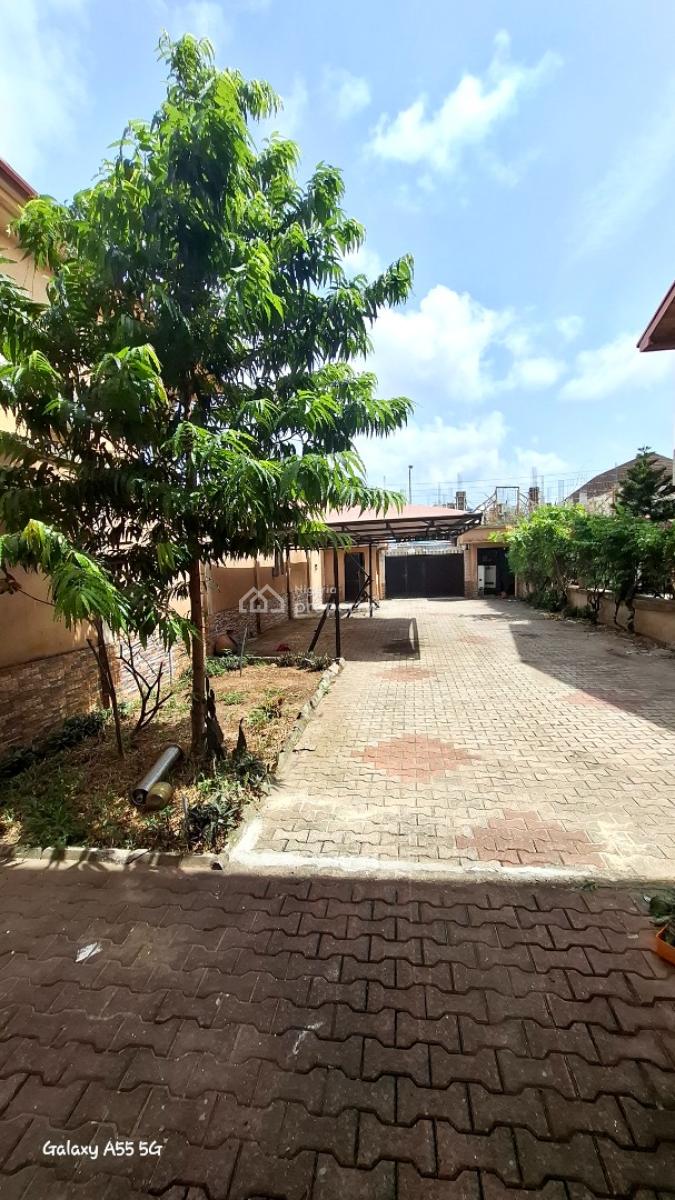 4 Bedroom Semi-detached with Bq, Hussain Sunmonu Street, Lekki Phase 1, Lekki, Lagos, Detached Duplex for Rent