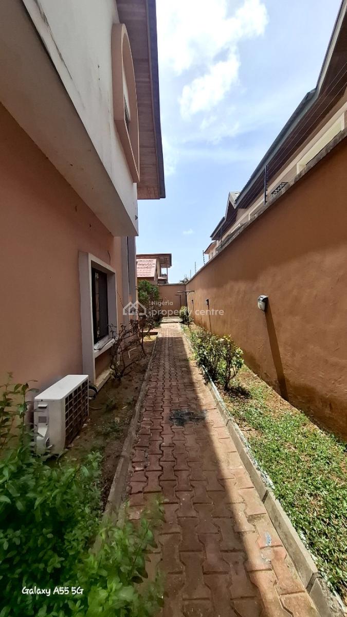 4 Bedroom Semi-detached with Bq, Hussain Sunmonu Street, Lekki Phase 1, Lekki, Lagos, Detached Duplex for Rent