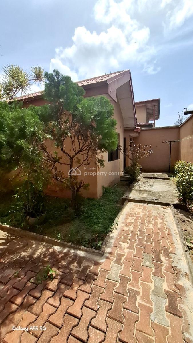 4 Bedroom Semi-detached with Bq, Hussain Sunmonu Street, Lekki Phase 1, Lekki, Lagos, Detached Duplex for Rent